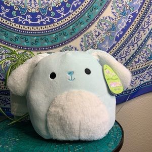 NEW 8” Squishmallow Buttons the bunny🐰fuzzy belly